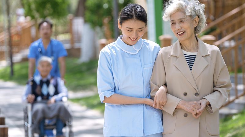 养老服务加盟代理：揭秘加盟背后的利润真相**