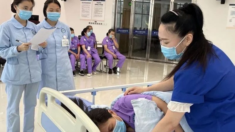 根据改造目标，设计具体的改造方案。方案应包括以下内容：